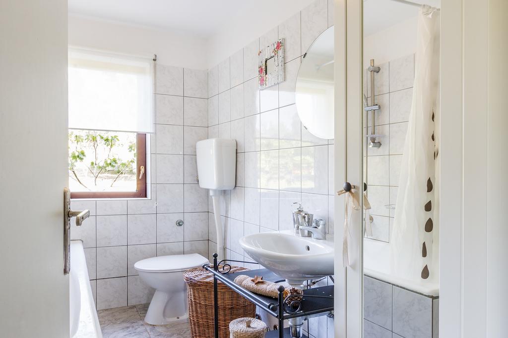 באניולה Apartments Oskar מראה חיצוני תמונה