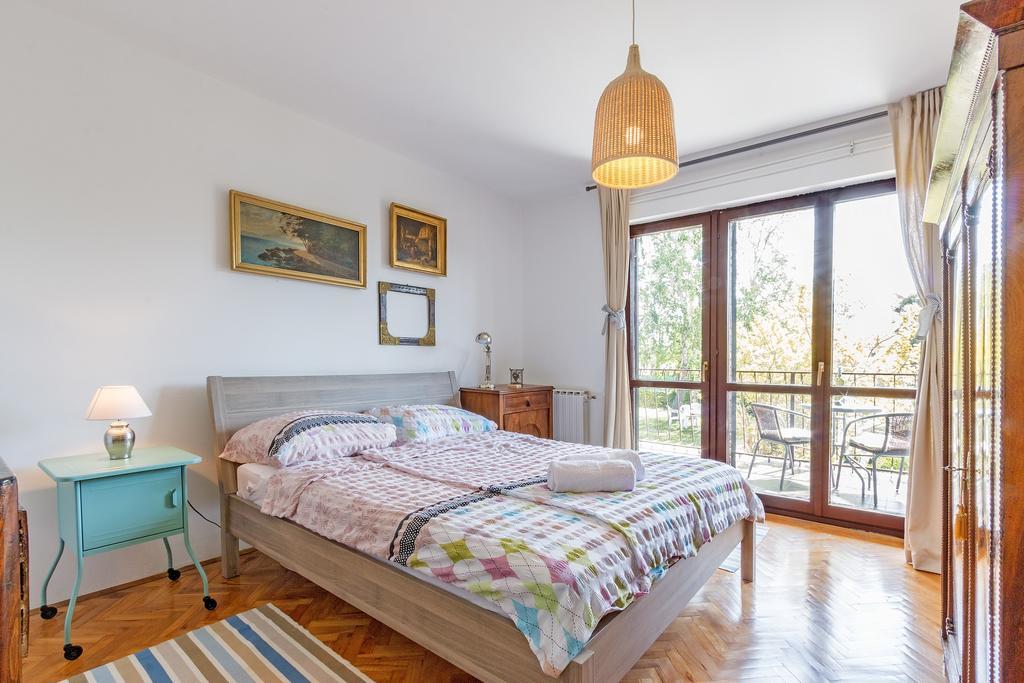 באניולה Apartments Oskar מראה חיצוני תמונה
